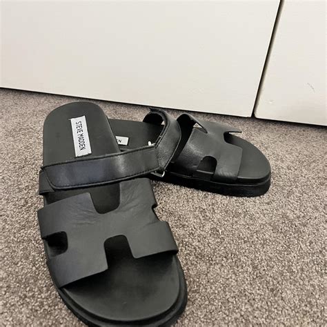 steve madden hermes sandals.